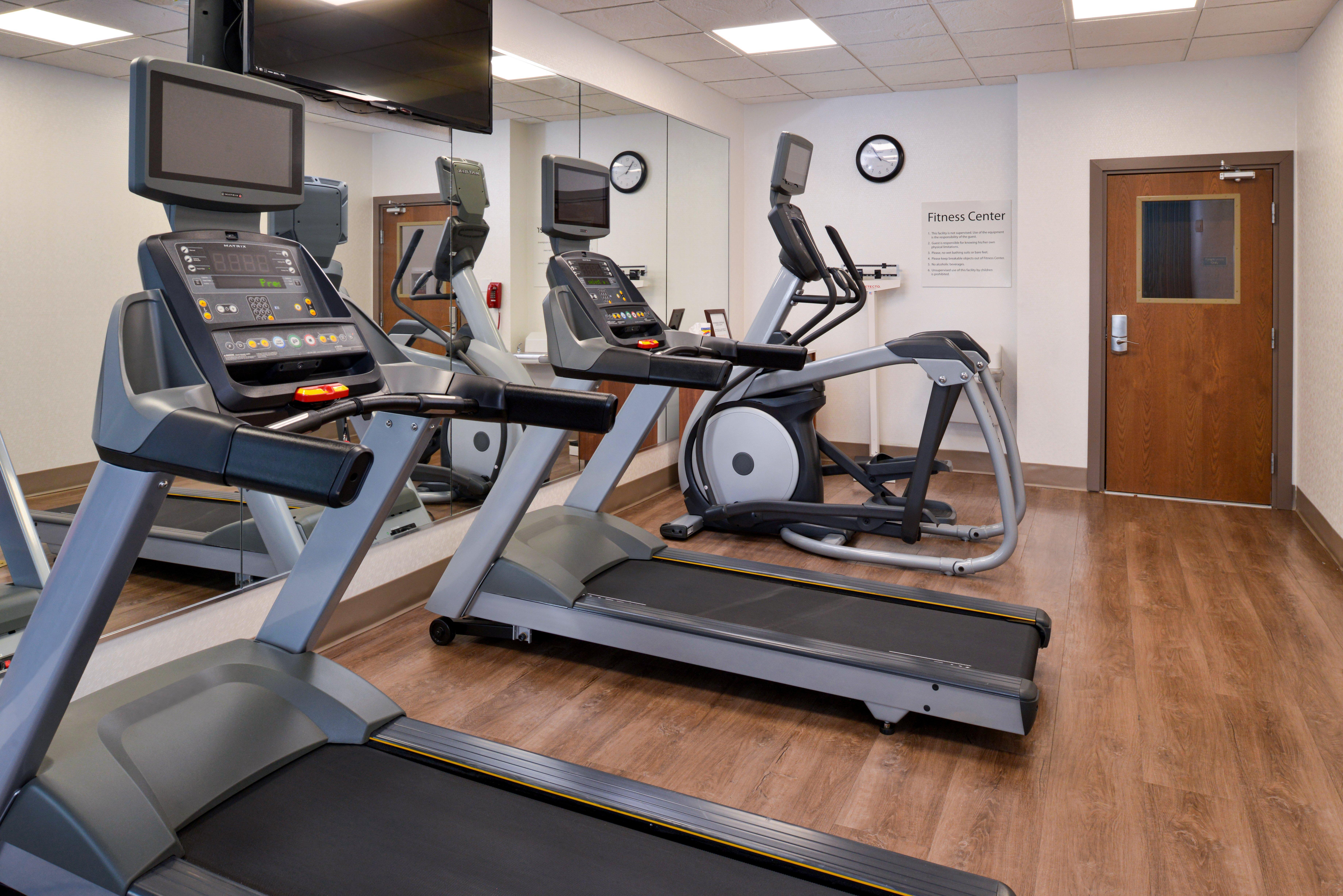 Holiday Inn Express & Suites Pueblo By Ihg Extérieur photo