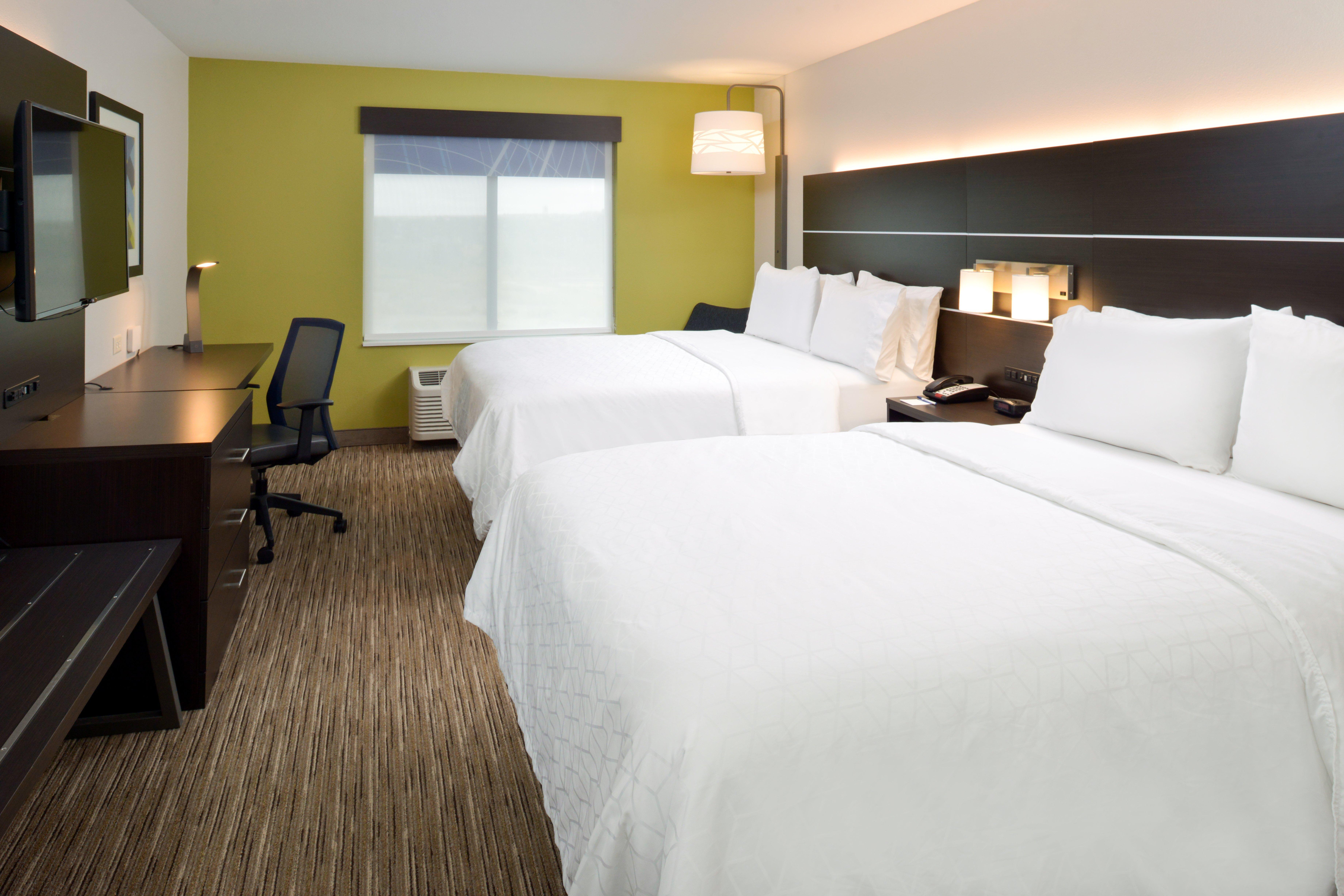 Holiday Inn Express & Suites Pueblo By Ihg Extérieur photo